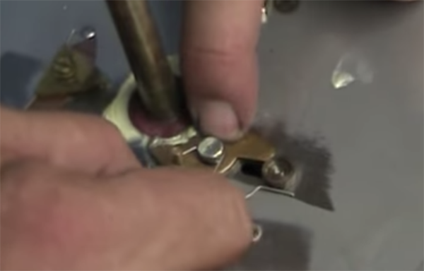 Replacing the springs in your Alvey Reel